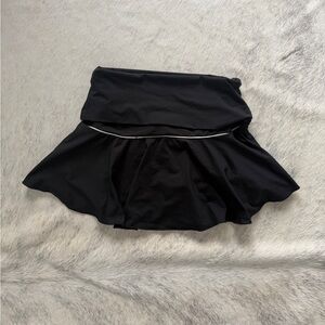 Fold over low rise mini tennis skirt